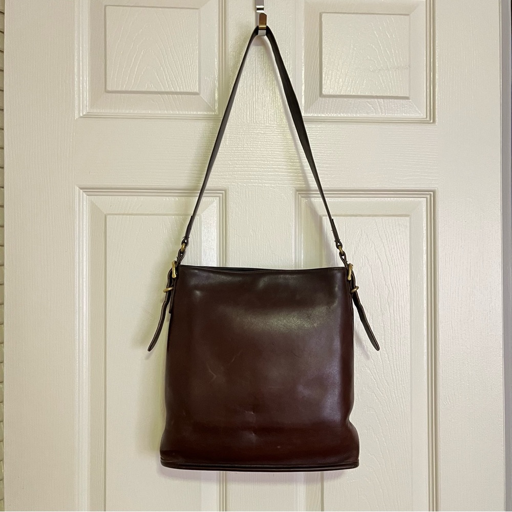 Vintage Coach 9806 Slim Bucket Bag